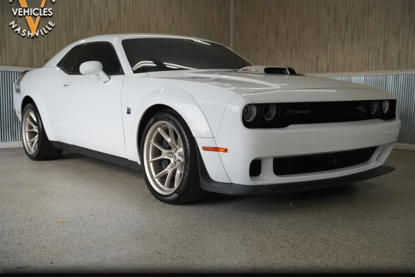 2023 Dodge Challenger R/T Scat Pack Widebody photo 1