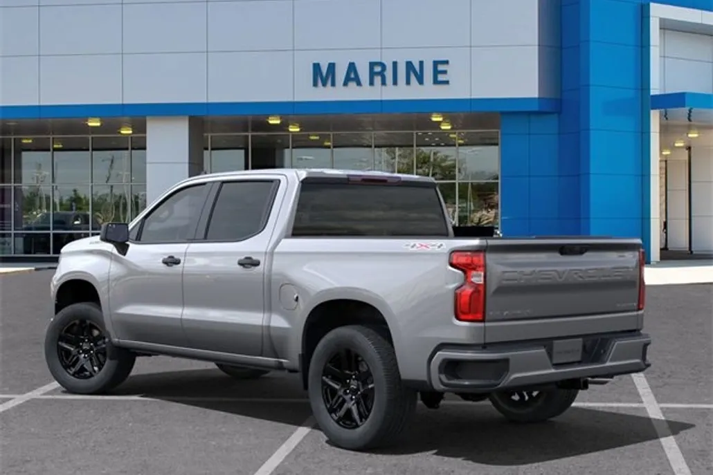 2025 Chevrolet Silverado 1500 Custom photo 1