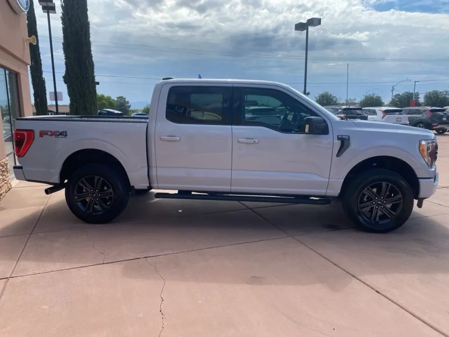 2022 Ford F-150 XLT photo 1