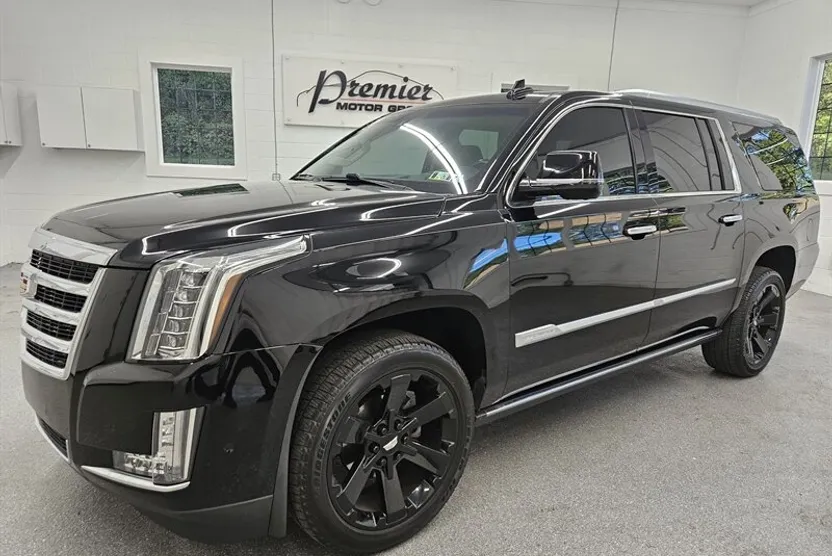 2018 Cadillac Escalade ESV Premium Luxury photo 1