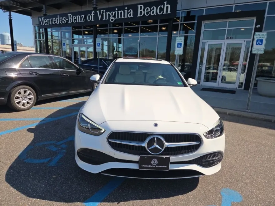 2024 Mercedes Benz C 300 photo 1