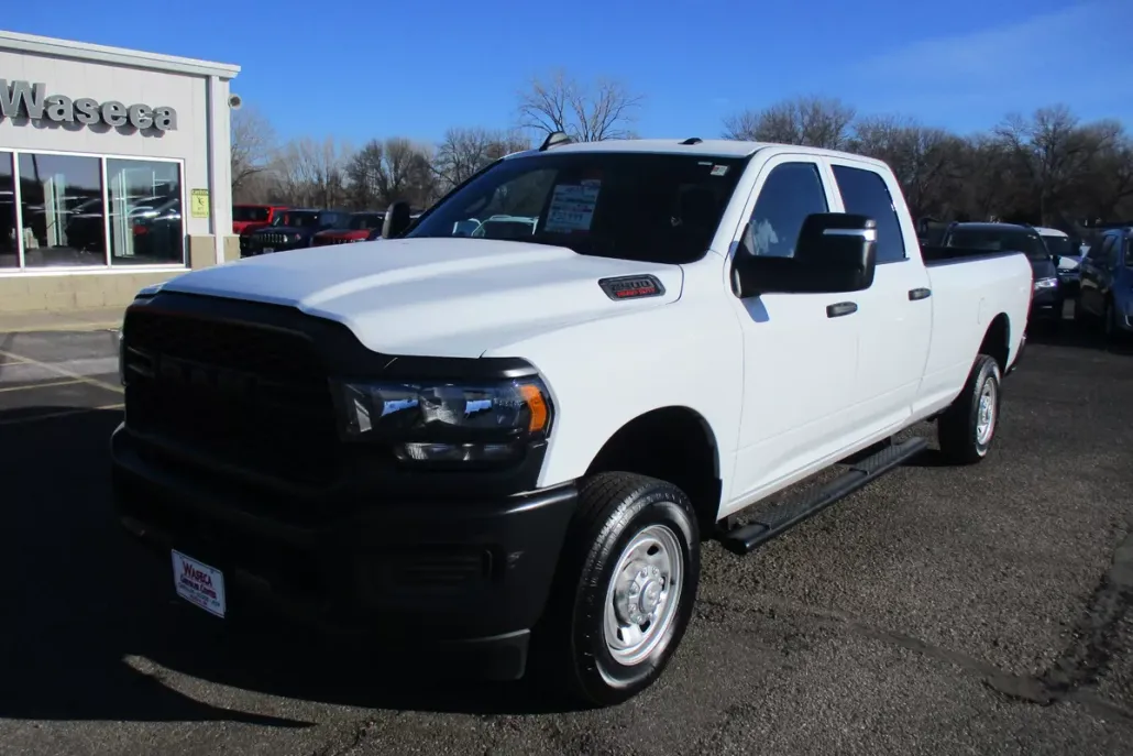 2024 Ram 2500 Tradesman photo 1