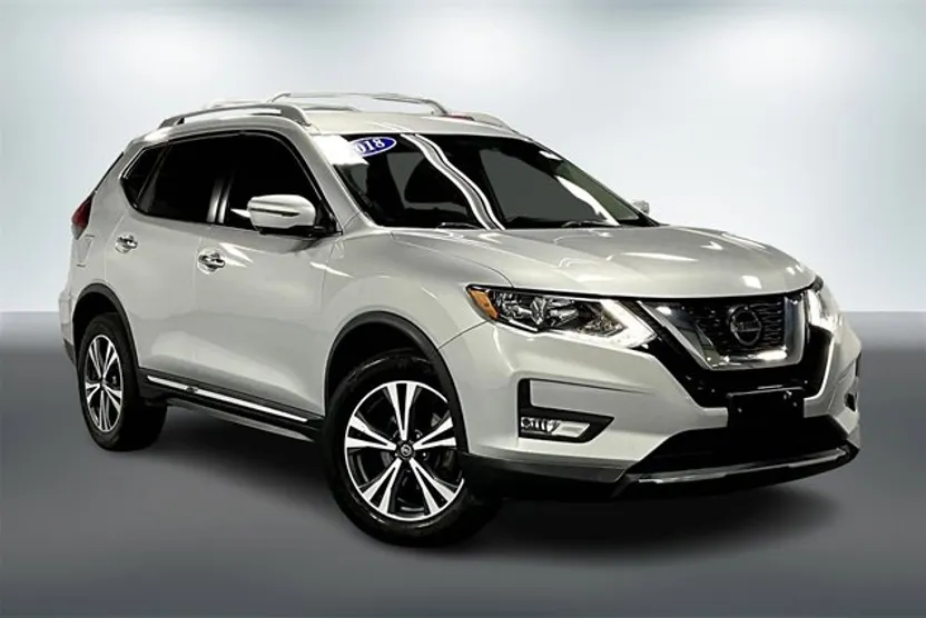 2018 Nissan Rogue SL photo 1