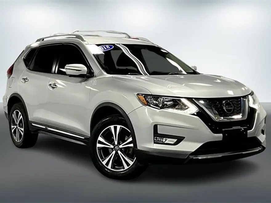 2018 Nissan Rogue SL photo 1