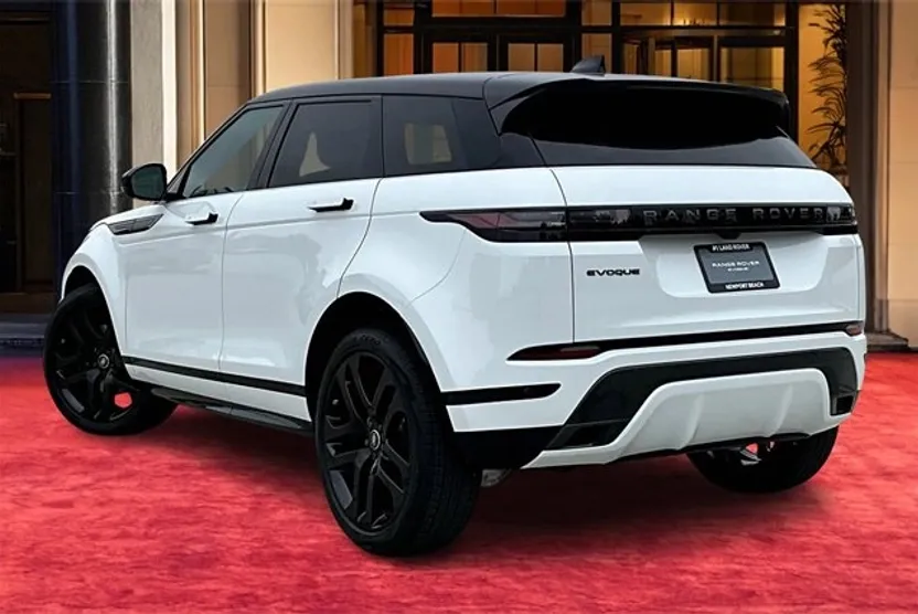 2026 Land Rover Range Rover Evoque Dynamic SE photo 1