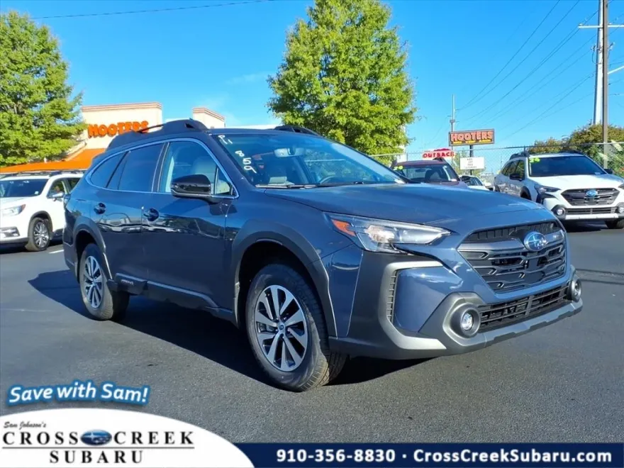 2025 Subaru Outback Premium photo 1