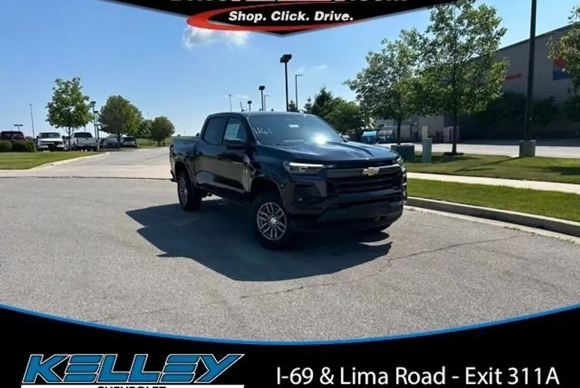 2025 Chevrolet Colorado Work Truck LT photo 1