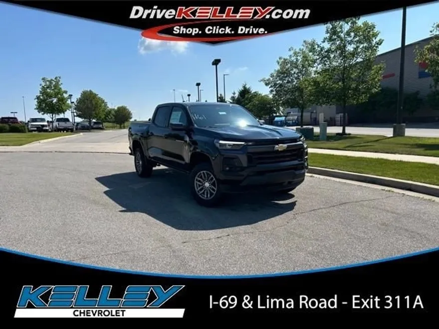 2025 Chevrolet Colorado Work Truck LT photo 1