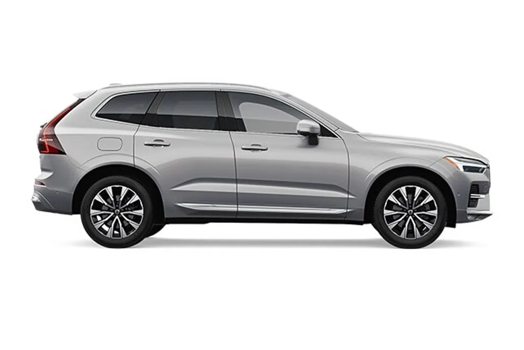 2023 Volvo XC60 B5 Plus photo 1