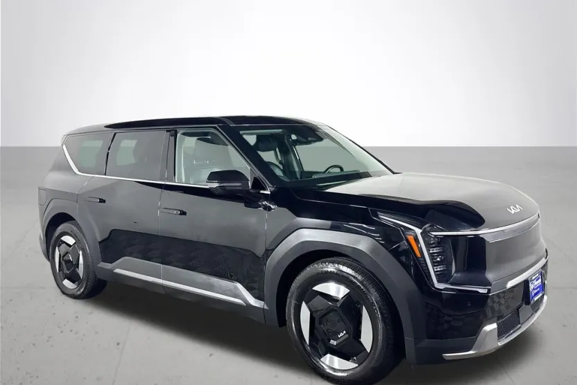 2024 Kia EV9 Light Long Range photo 1
