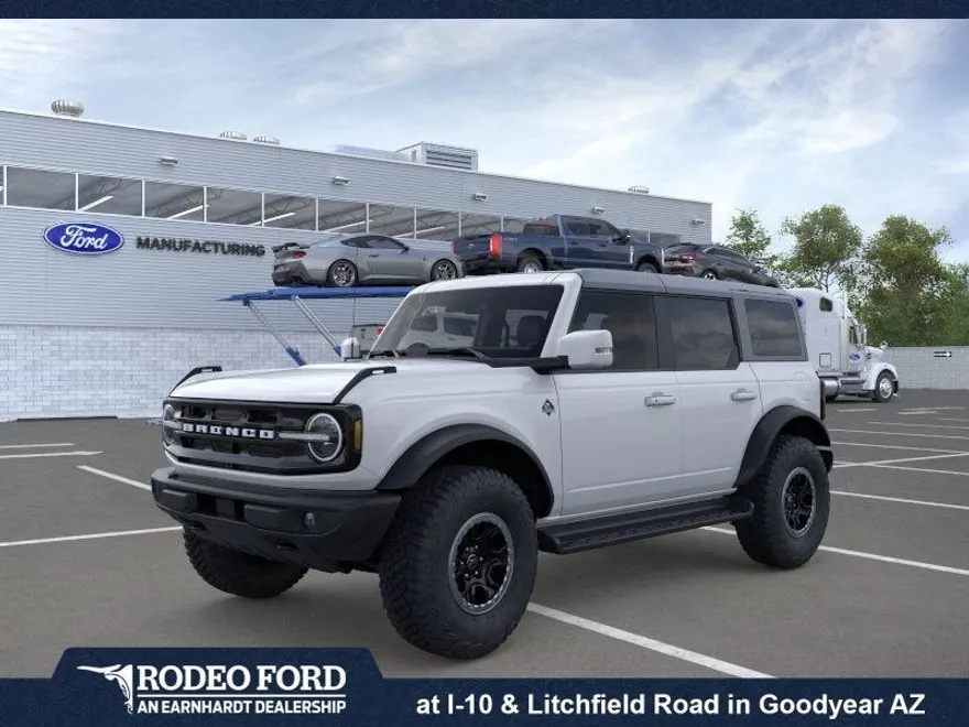 2025 Ford Bronco Outer Banks photo 1