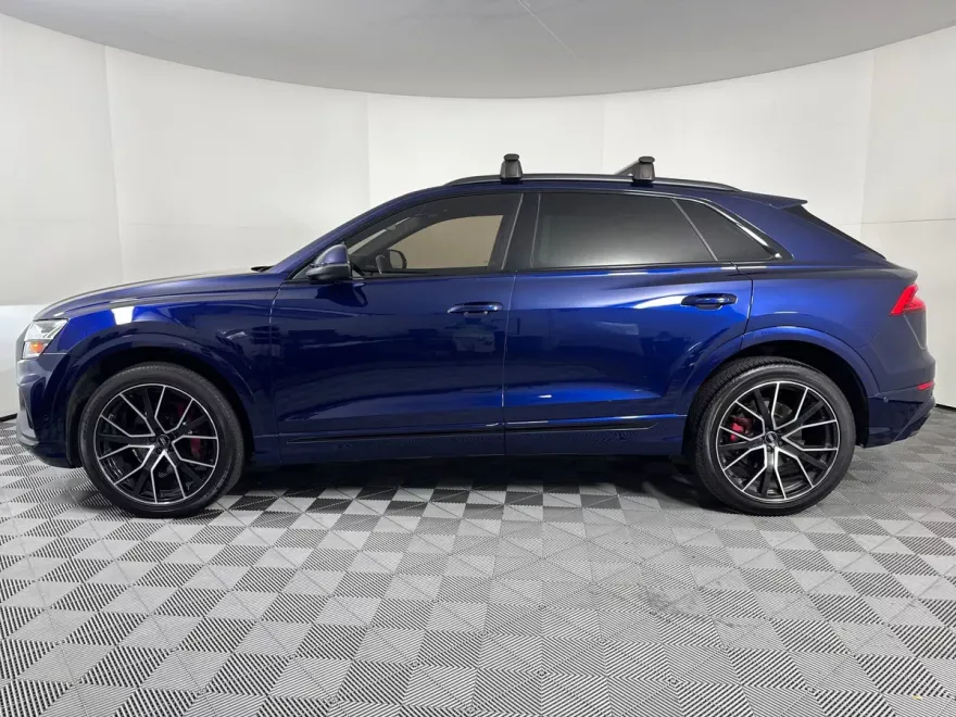 2020 Audi Q8 line Prestige photo 1
