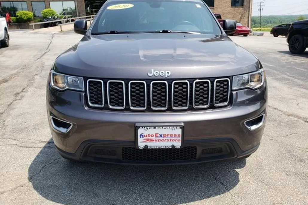 2020 Jeep Grand Cherokee Laredo E photo 1