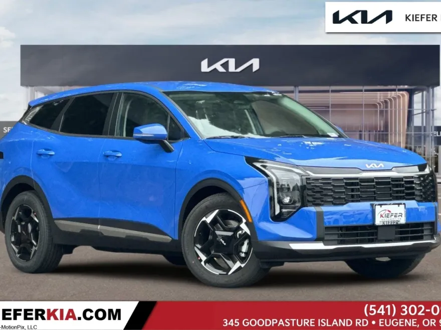 2026 Kia Sportage EX photo 1