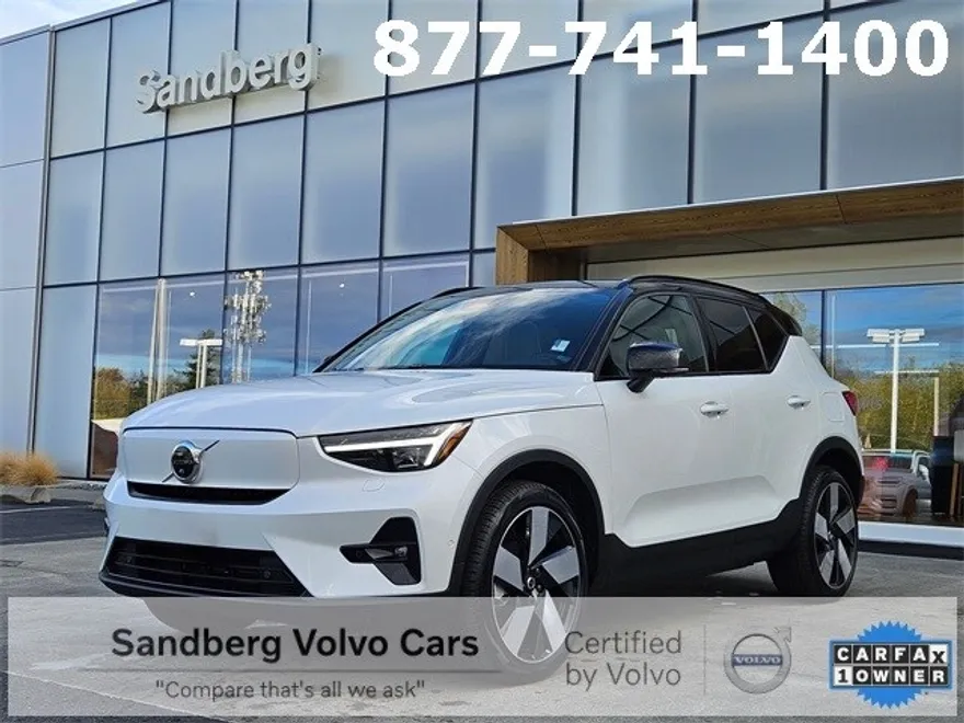2023 Volvo XC40 Ultimate photo 1