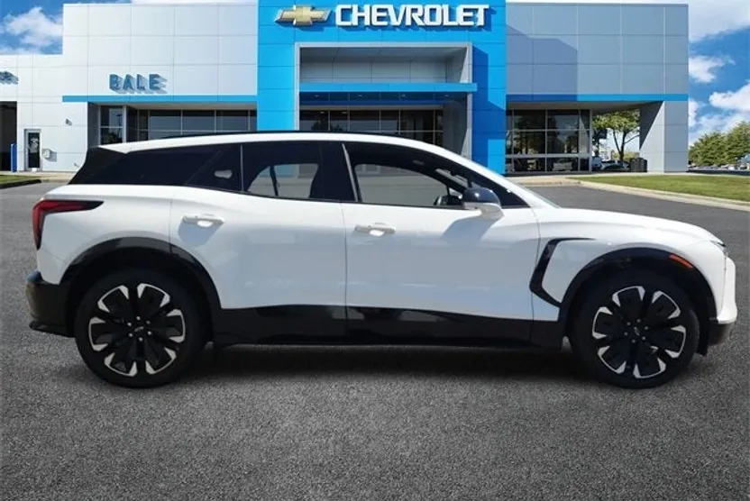 2024 Chevrolet Blazer EV RS photo 1