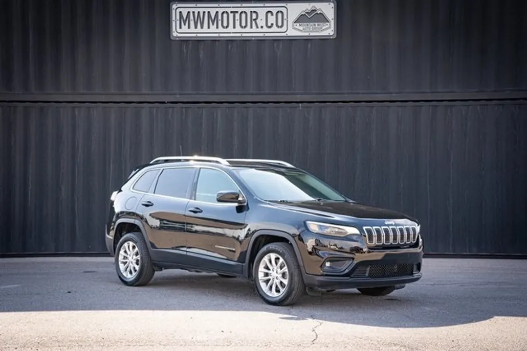 2019 Jeep Cherokee Latitude photo 1