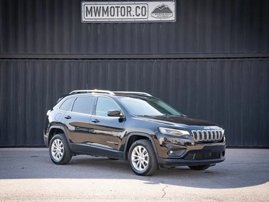 2019 Jeep Cherokee Latitude photo 1
