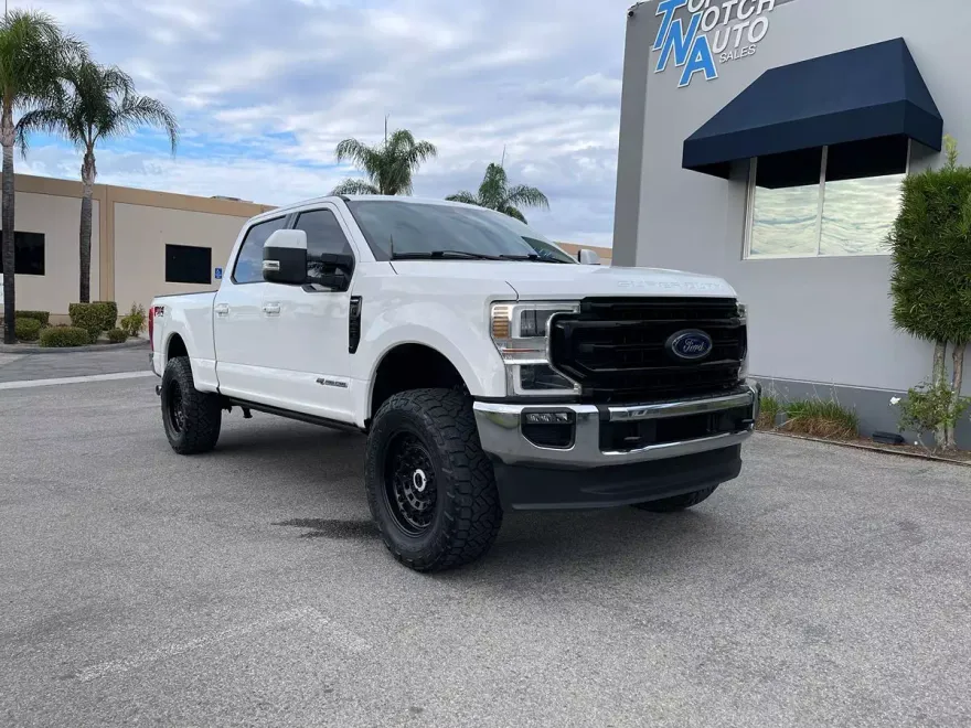2020 Ford F-250 Lariat photo 1