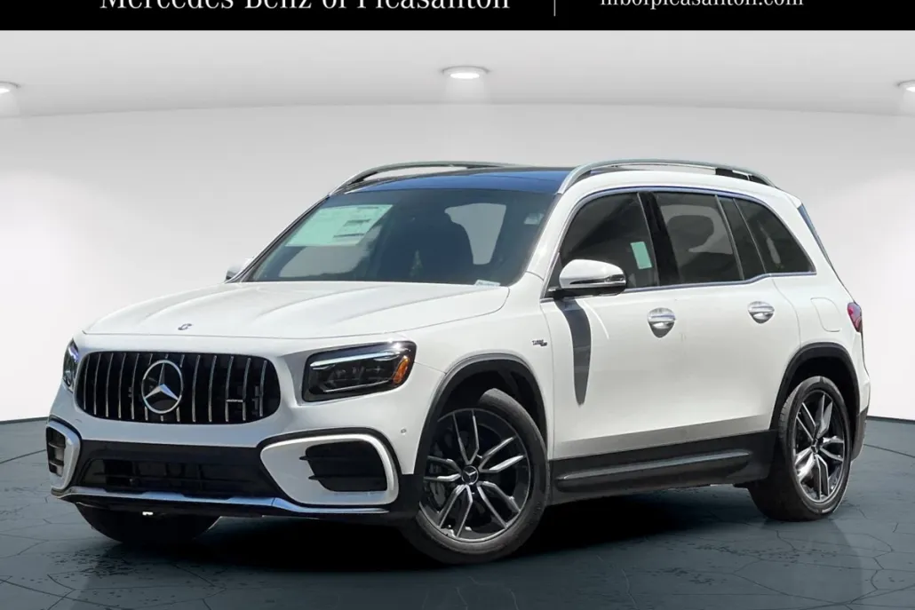 2025 Mercedes Benz GLB 35 AMG photo 1