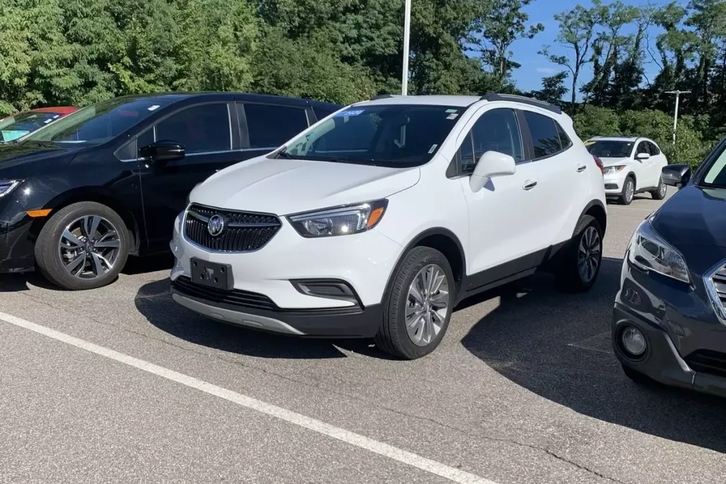 2020 Buick Encore Preferred photo 1