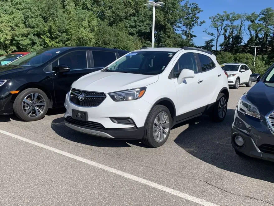 2020 Buick Encore Preferred photo 1