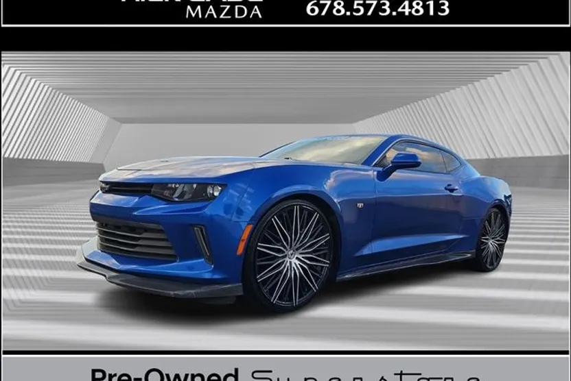 2018 Chevrolet Camaro 1LT photo 1