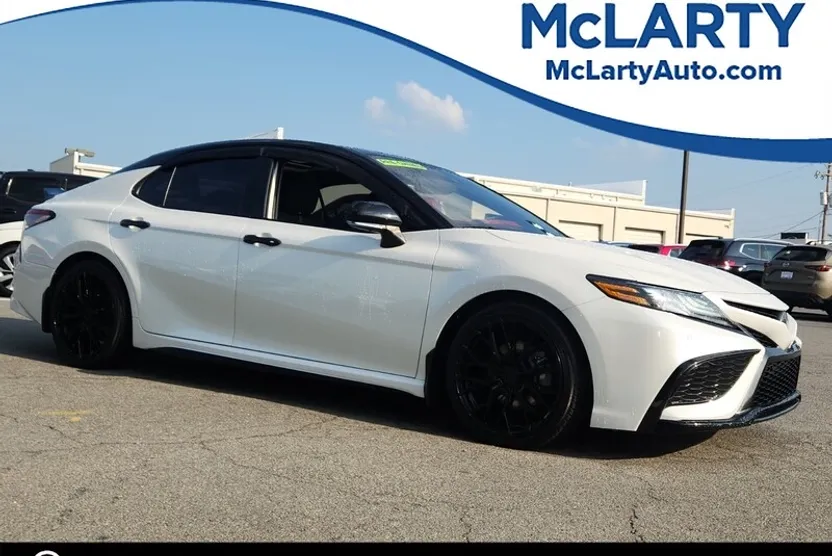 2023 Toyota Camry XSE V6 photo 1