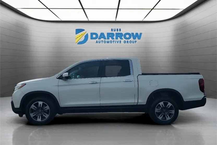 2017 Honda Ridgeline RTL-E photo 1