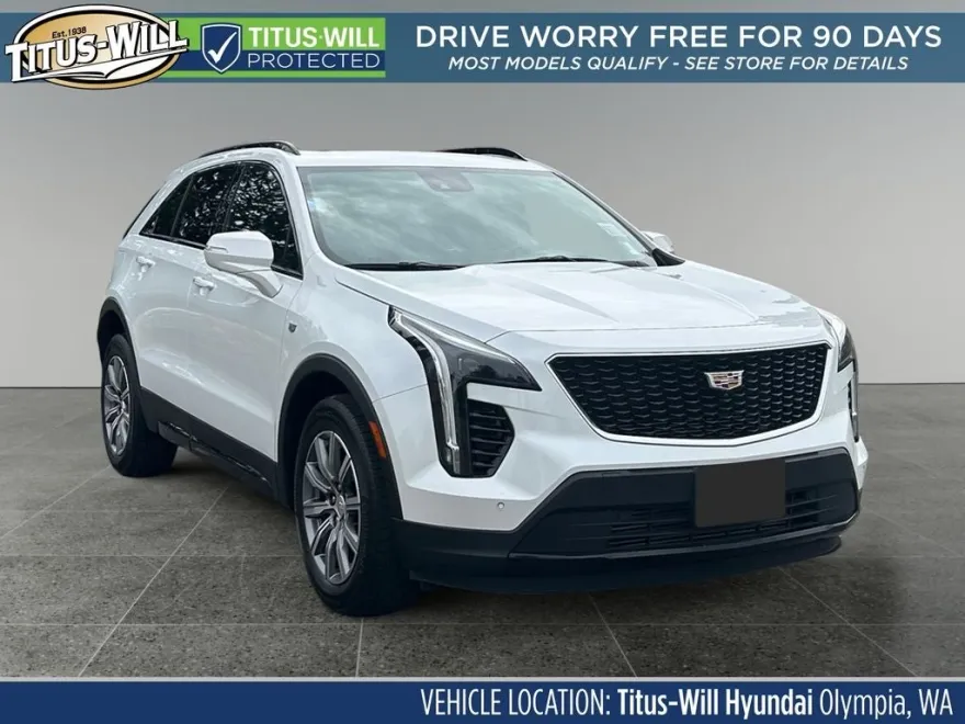 2023 Cadillac XT4 Sport photo 1