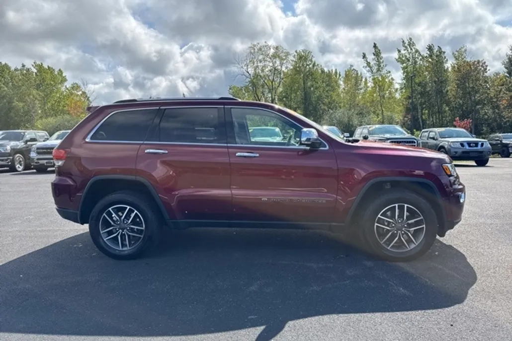 2022 Jeep Cherokee Limited photo 1