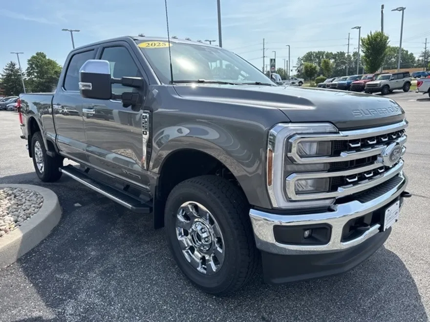 2025 Ford F-250 XL photo 1