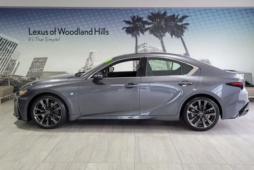 2024 Lexus IS 350 F SPORT photo 1