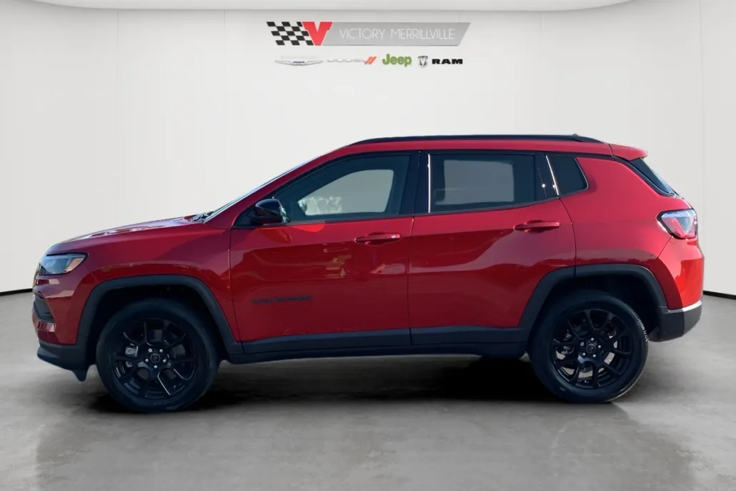 2025 Jeep Compass Latitude photo 1