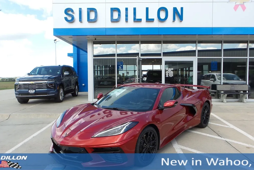 2026 Chevrolet Corvette Stingray 2LT photo 1