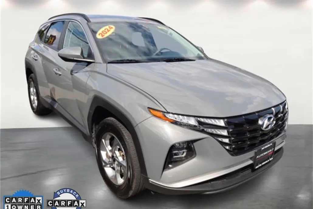 2024 Hyundai Tucson SEL photo 1