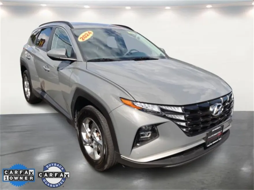 2024 Hyundai Tucson SEL photo 1