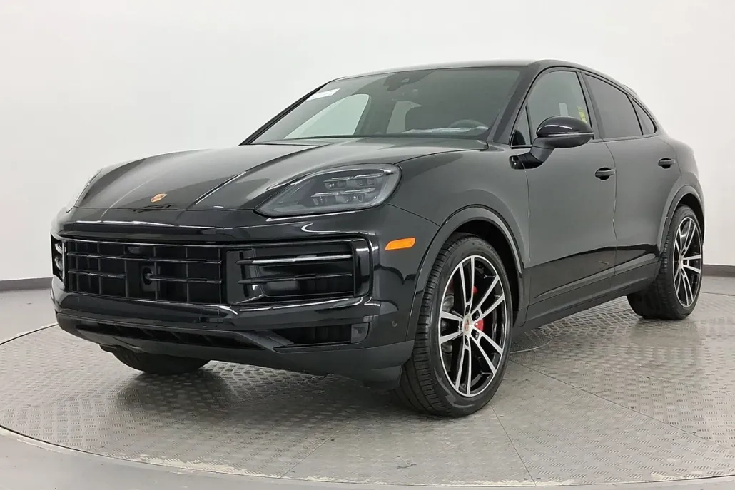 2026 Porsche Cayenne Coupe S photo 1