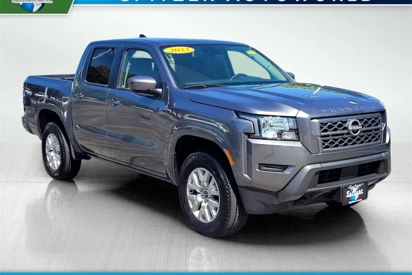 2023 Nissan Frontier SV photo 1