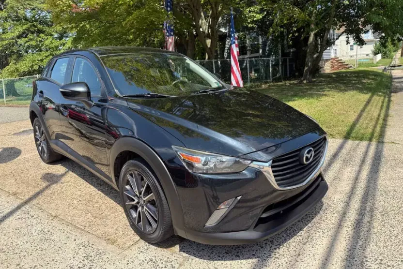 2018 Mazda CX-3 Touring photo 1