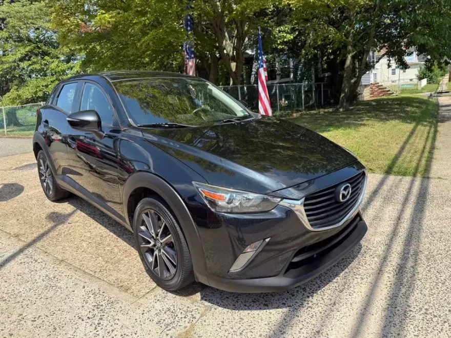 2018 Mazda CX-3 Touring photo 1
