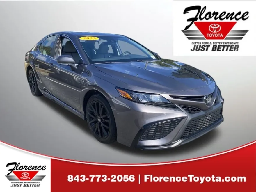 2023 Toyota Camry SE photo 1