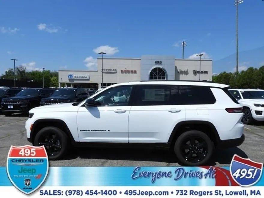 2025 Jeep Grand Cherokee Altitude X photo 1