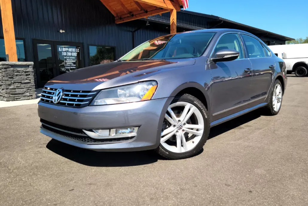 2012 Volkswagen Passat TDI photo 1