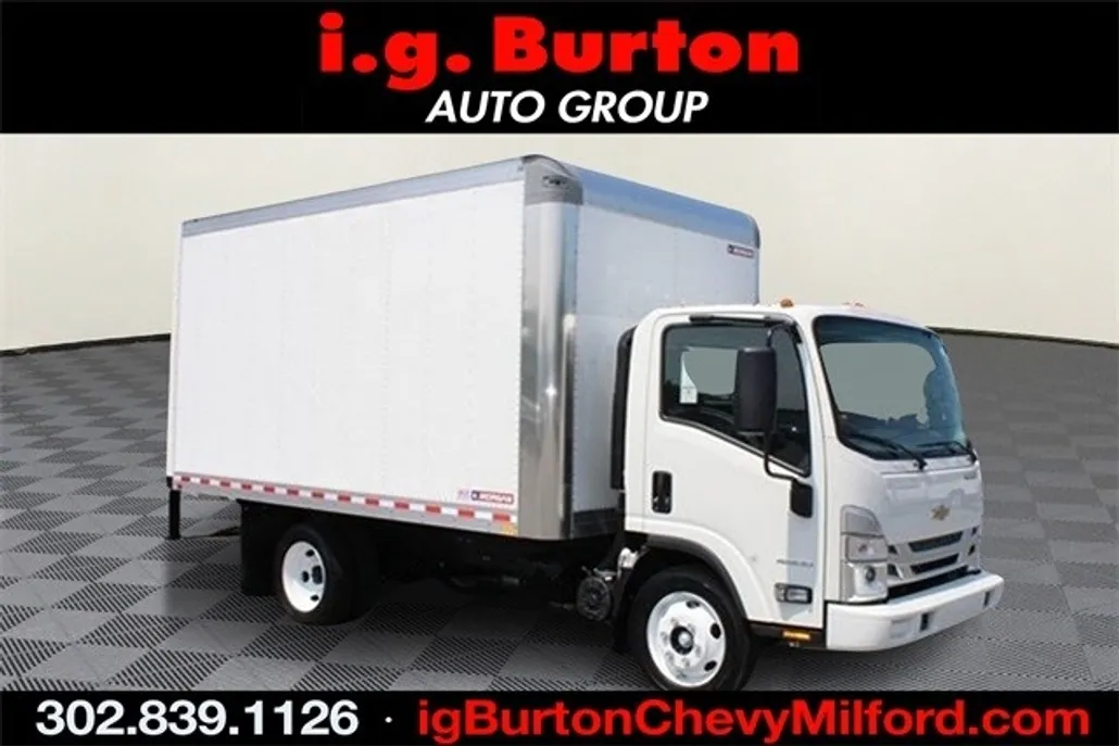2024 Chevrolet Silverado 4500HD Base photo 1