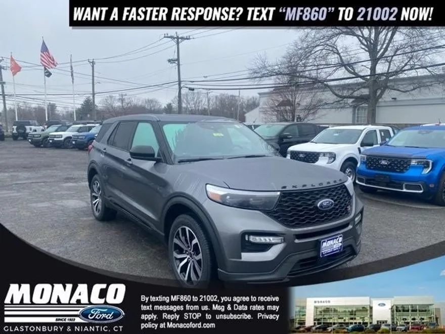 2022 Ford Explorer ST photo 1