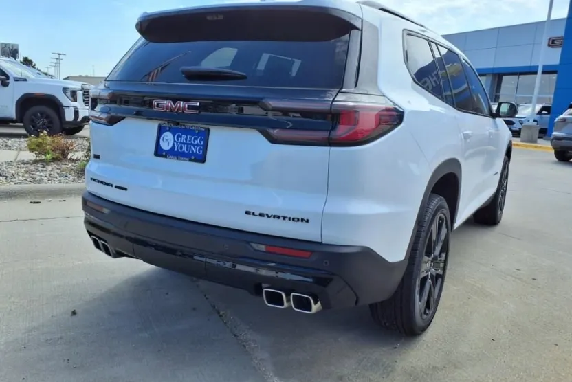 2026 Gmc Acadia Elevation photo 1