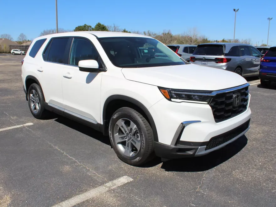 2025 Honda Pilot EX-L photo 1