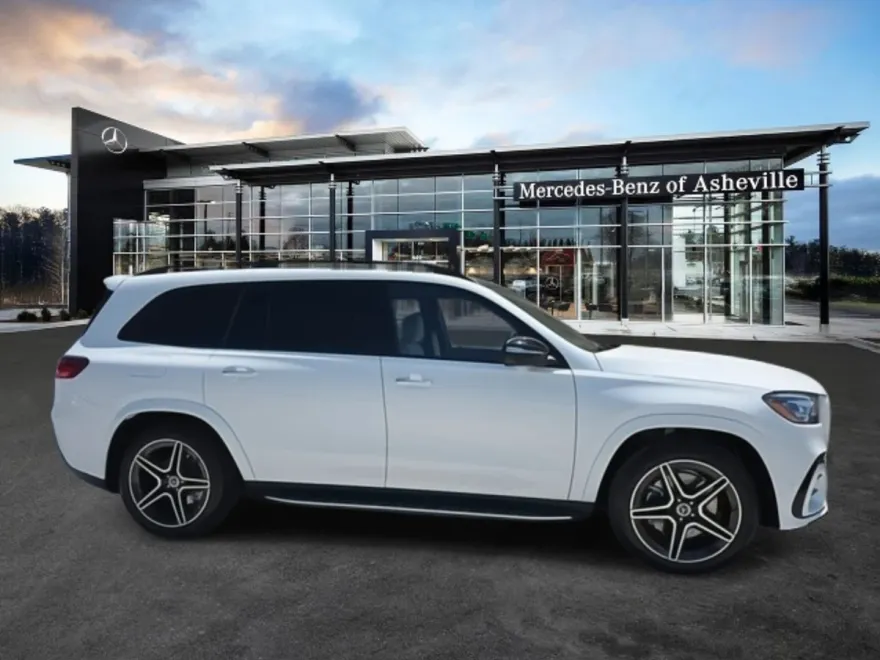 2025 Mercedes Benz GLS 450 4MATIC photo 1