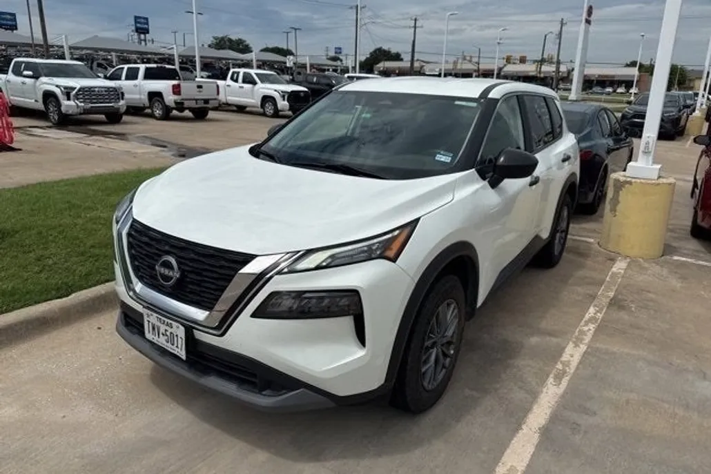 2023 Nissan Rogue S photo 1